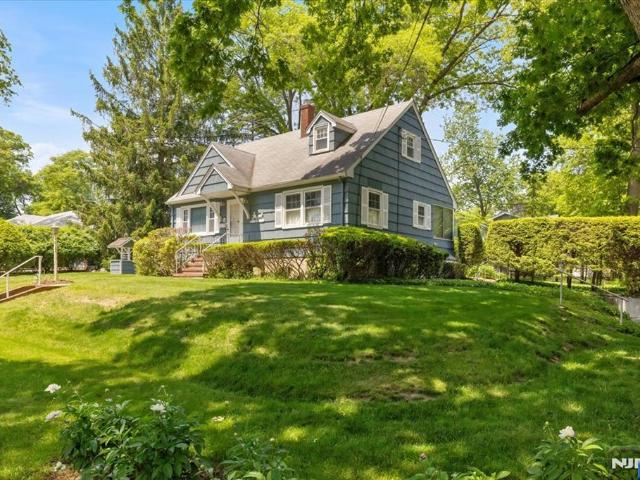 House for sale in Hillsdale, New Jersey