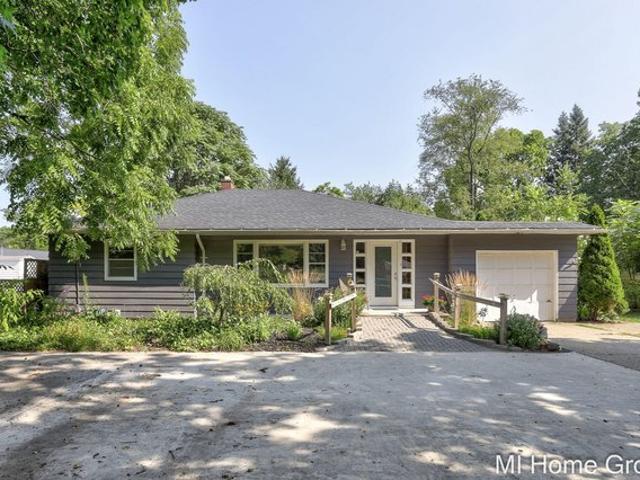 House for sale in Allegan, Michigan