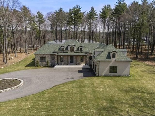 House for sale in Accord, Massachusetts