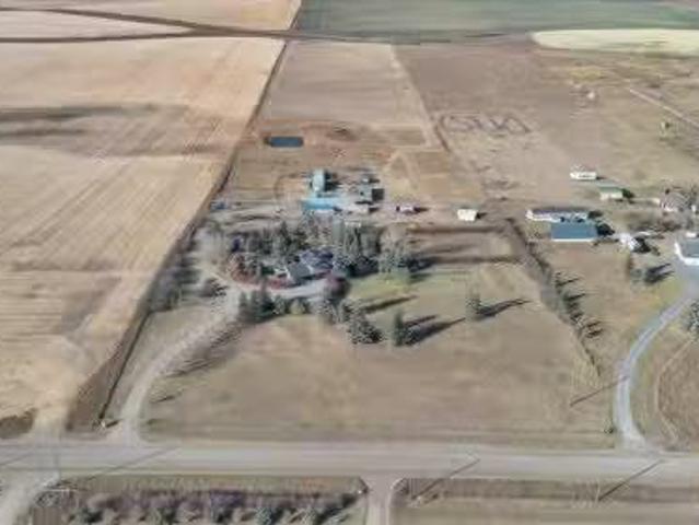 House for sale in Delacour, Alberta