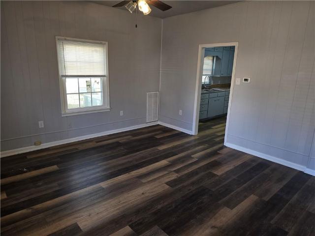 House for sale in Kansas