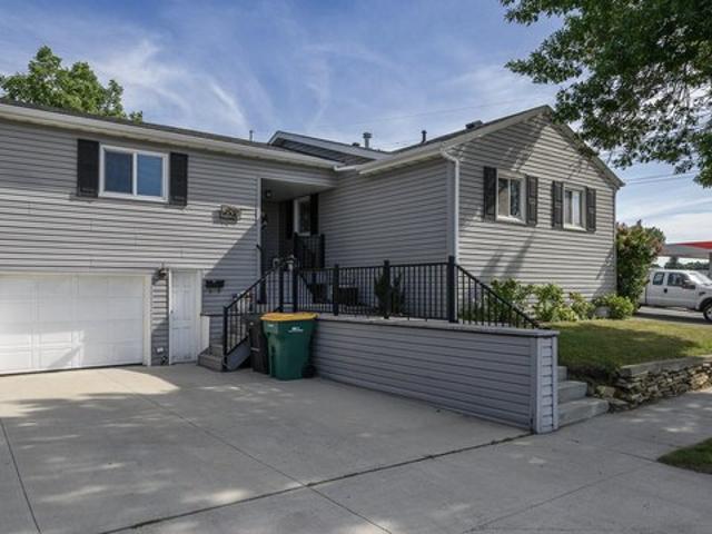 House for sale in Bismarck, North Dakota