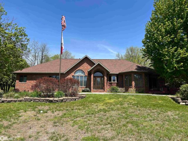 House for sale in Iowa Falls, Iowa