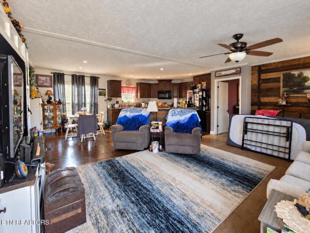 House for sale in Boyds Creek, East Tennessee