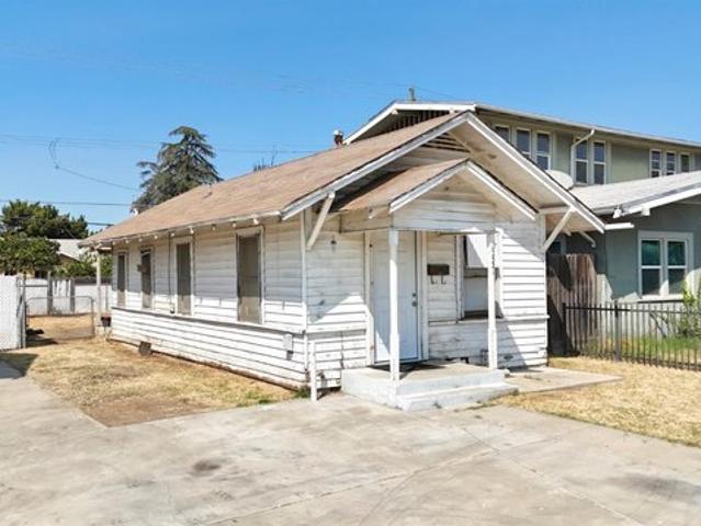 House for sale in Selma, California