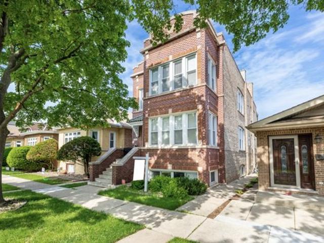 House for sale in Berwyn, Illinois