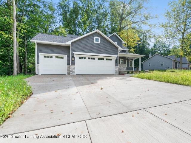 House for sale in DeWitt, Clinton County