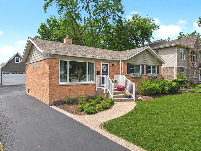 House for sale in Glenview, Illinois