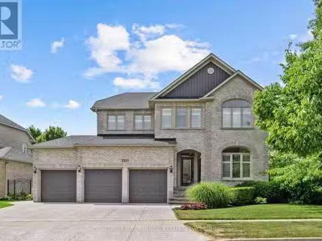 House for sale in Burlington, Ontario