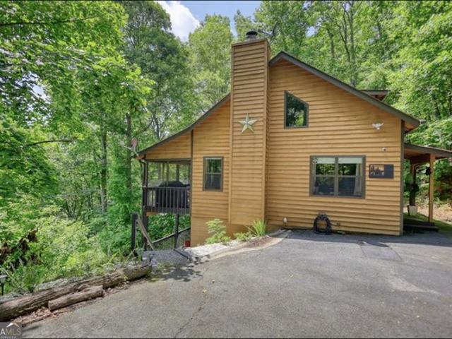 House for sale in Hiawassee, Georgia