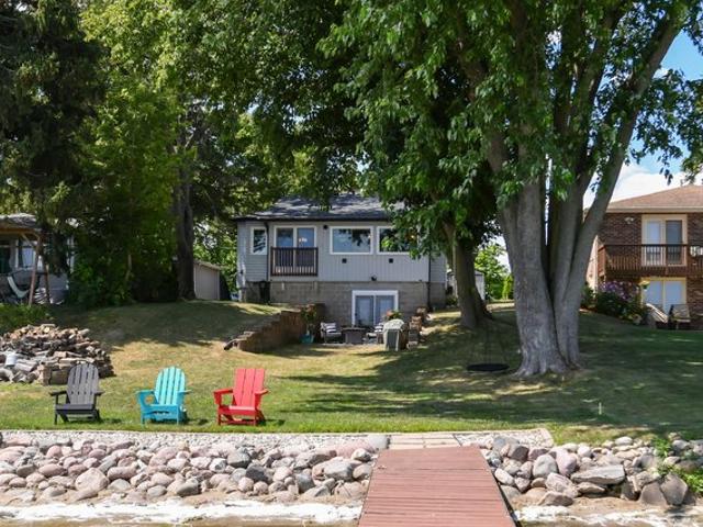 House for sale in Kansasville, Wisconsin