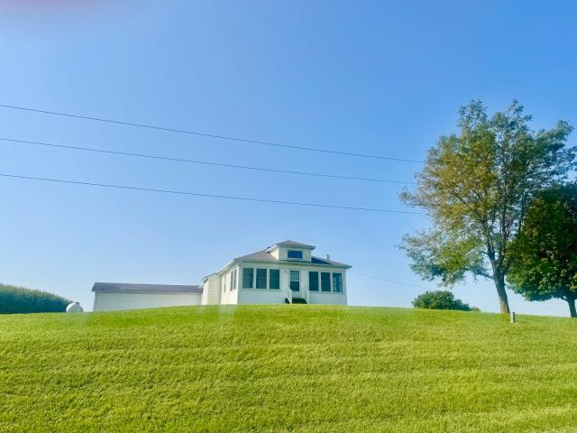 House for sale in Old Gilchrist, Viola