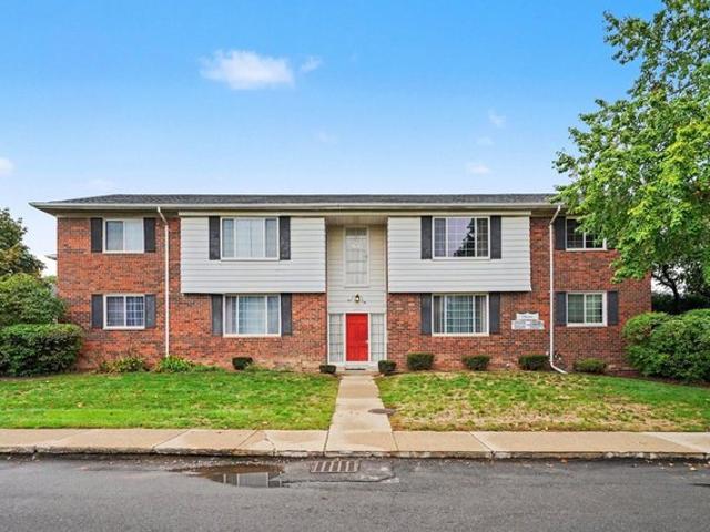 Condo for sale in Southfield, Michigan