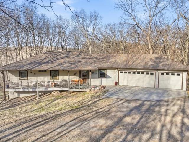 Farm for sale in Glenwood, Iowa