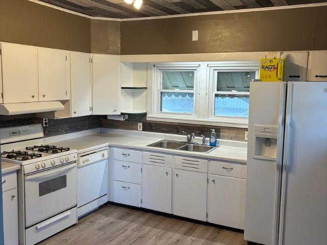 Property for sale in West Brooklyn, Illinois