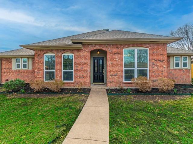 House for sale in Denton, Texas