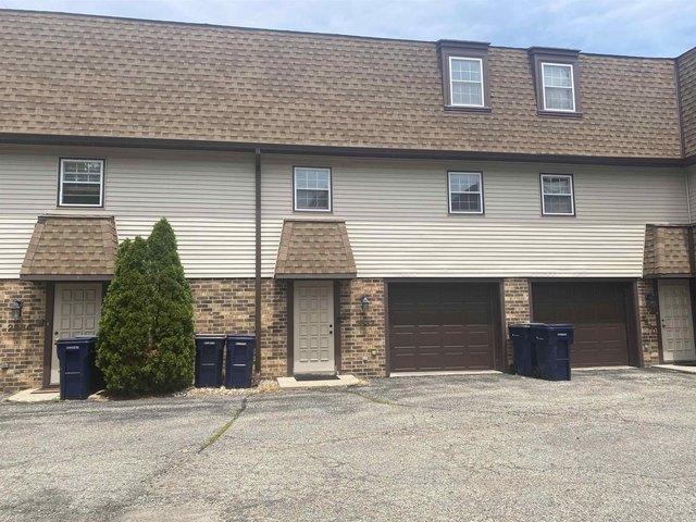 Condo for sale in Janesville, Wisconsin