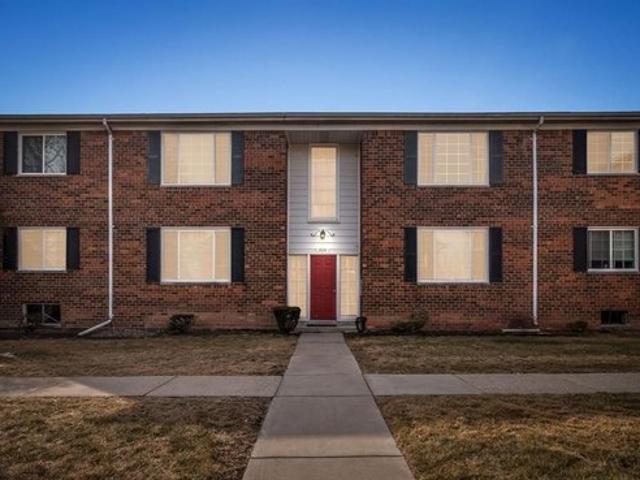 Condo for sale in Southfield, Michigan