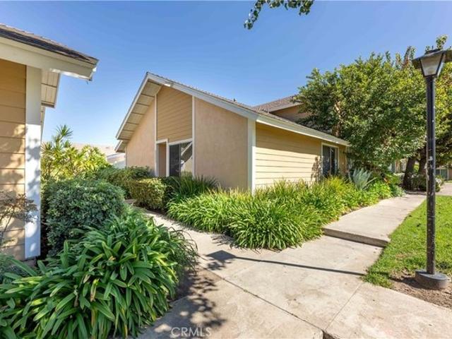 Condo for sale in Foothill Ranch, California