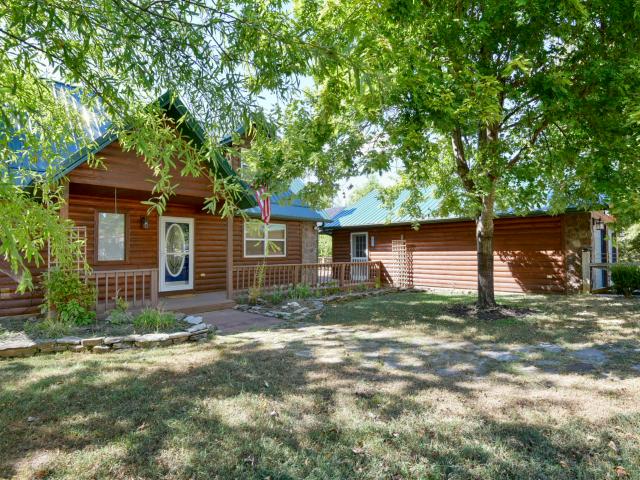 House for sale in Barry, Missouri