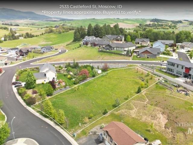 Land for sale in Moscow, Idaho