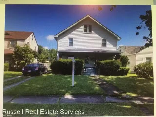Condo for rent in Lorain