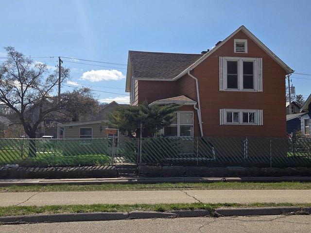 House for sale in Dubuque, Iowa