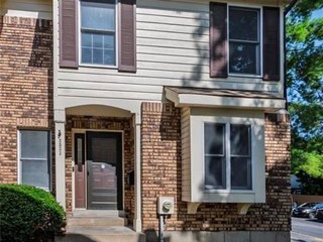 Townhouse for sale in Saint Louis, Missouri