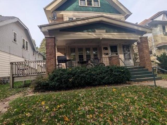 House for sale in Milwaukee, Milwaukee County