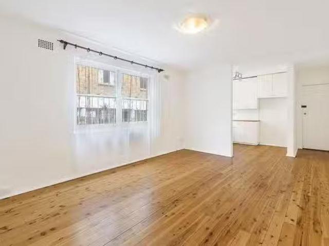 Apartment for rent in Rose Bay, Tasmania