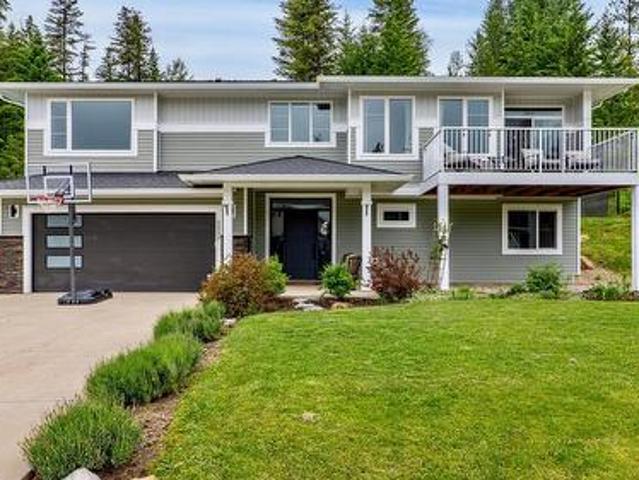 House for sale in British Columbia