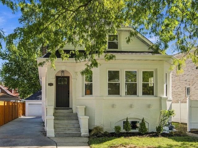 House for sale in River Grove, Cook County