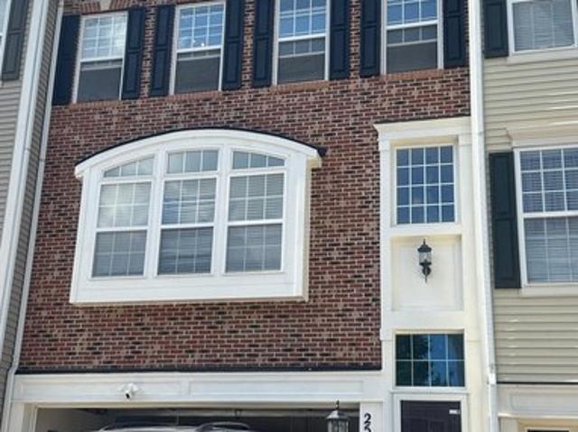 Townhouse for sale in Virginia