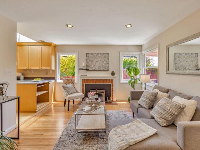 House for sale in San Carlos