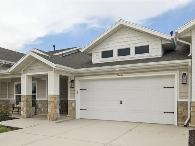 House for sale in Syracuse, Utah