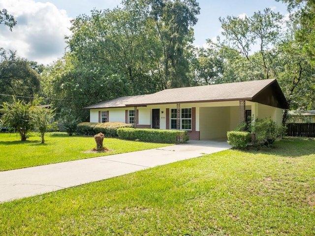 House for sale in Newberry, Florida