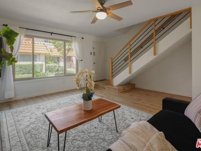 Condo for sale in Foothill Ranch, California