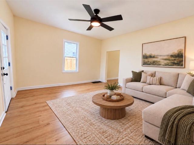 House for sale in Mount Washington, Beaver Falls