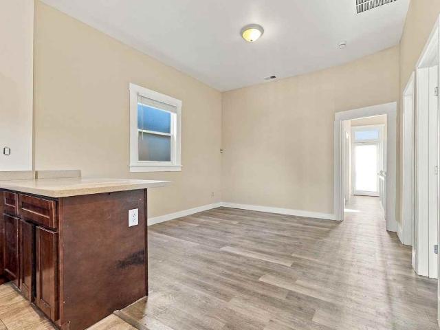 Apartment for rent in West Oakland, Oakland