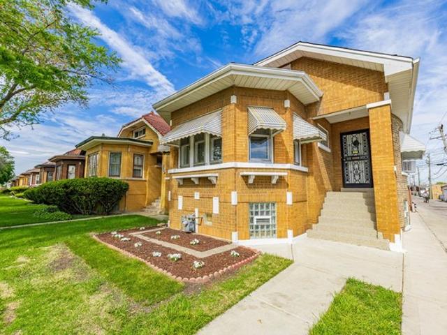 House for sale in Berwyn, Illinois