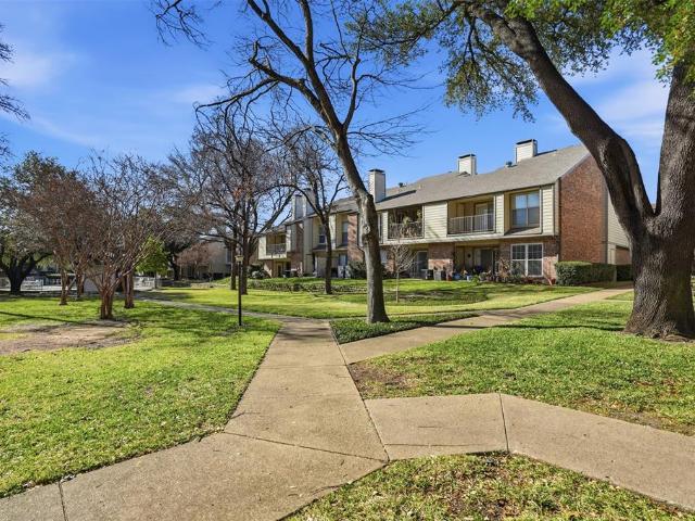 Condo for sale in Dallas, Texas
