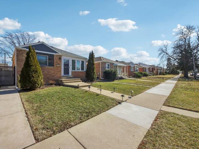 House for sale in River Grove, Illinois