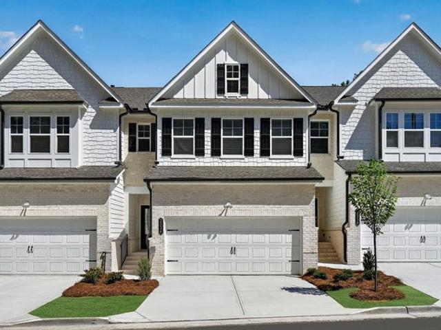 Townhouse for sale in Doraville, Georgia