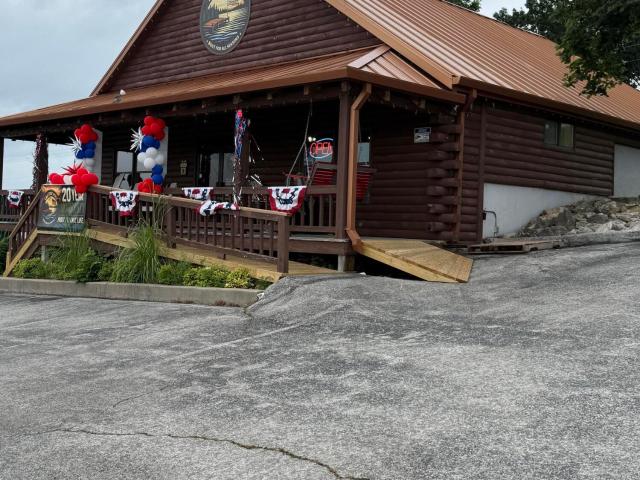 Commercial for sale in Barry, Missouri