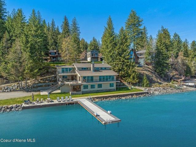 House for sale in Sagle, Idaho