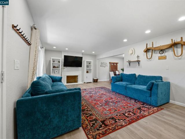Property for sale in Pinole, California