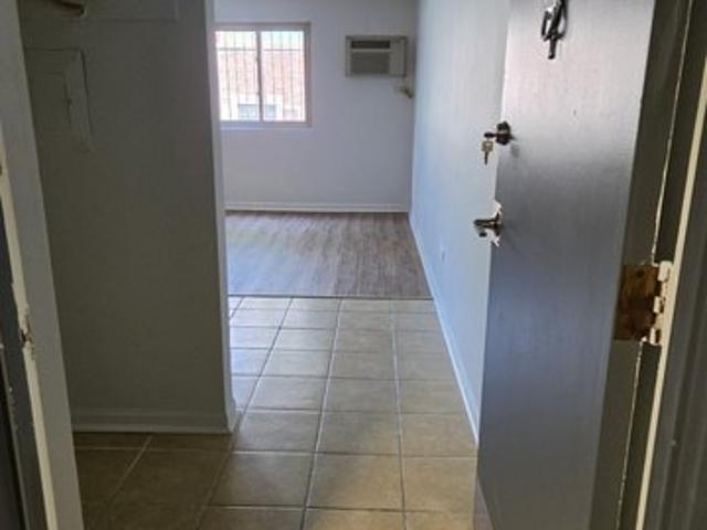 Condo for sale in River Grove, Illinois