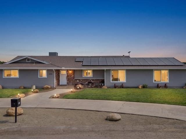 House for sale in Tulare, California