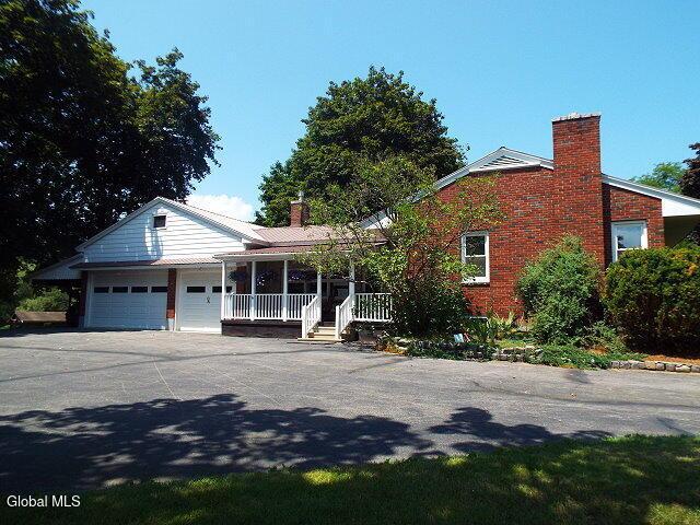 House for sale in Fonda