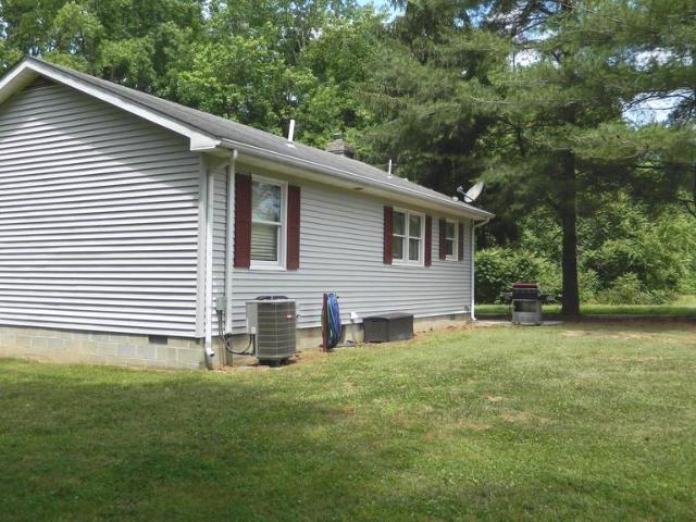 House for sale in Goldsboro, Maryland